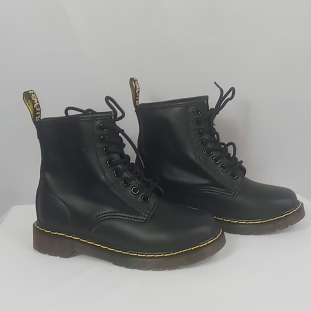 Womens Dr.martens boots size eu 36 us 6